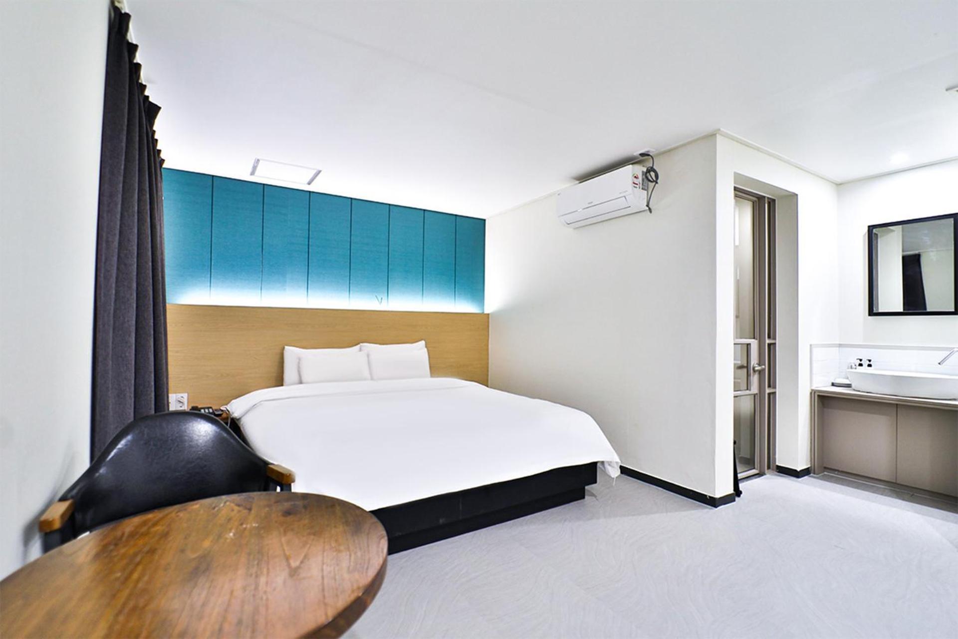 Calm Rest Hotel Busan Sasang Extérieur photo