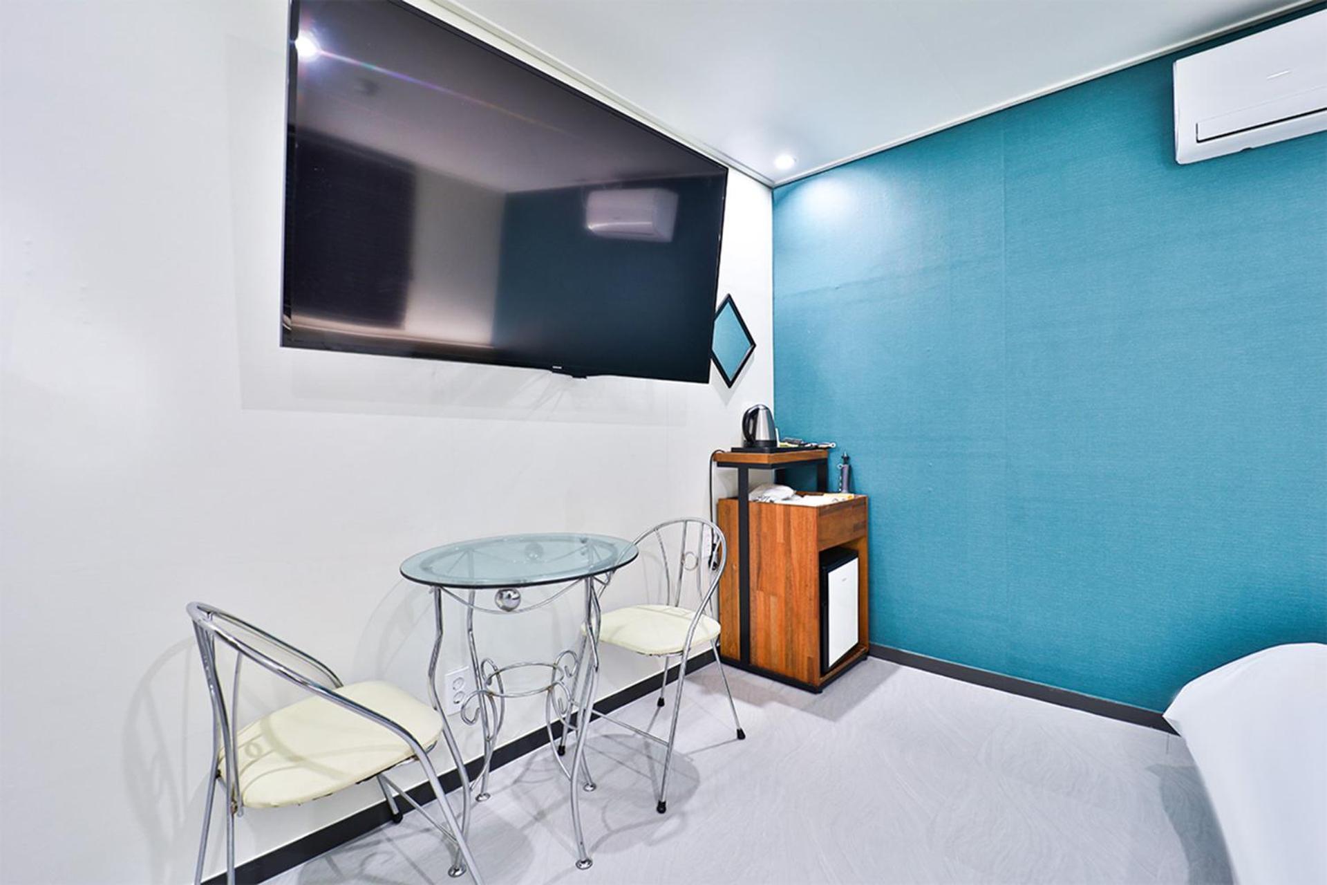 Calm Rest Hotel Busan Sasang Extérieur photo